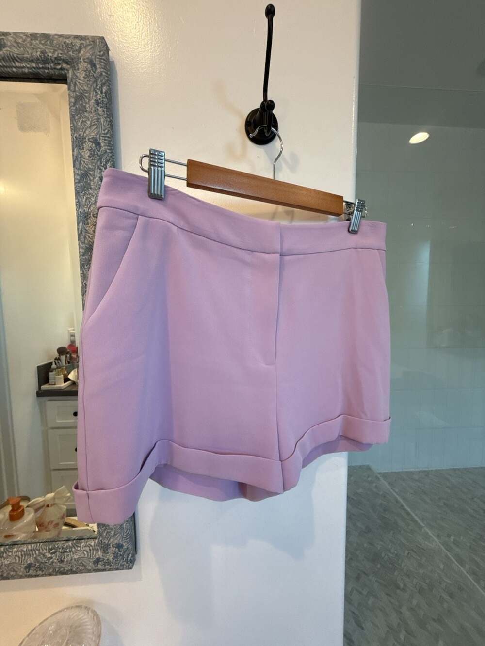 Cinq a Sept Crepe Elaine Shorts in Pale Iris
